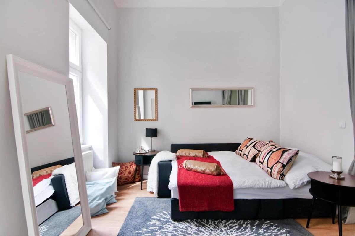 ⍟Luxurious And Bright⍟ 5 Min Walk To City Center Vienna Exterior photo